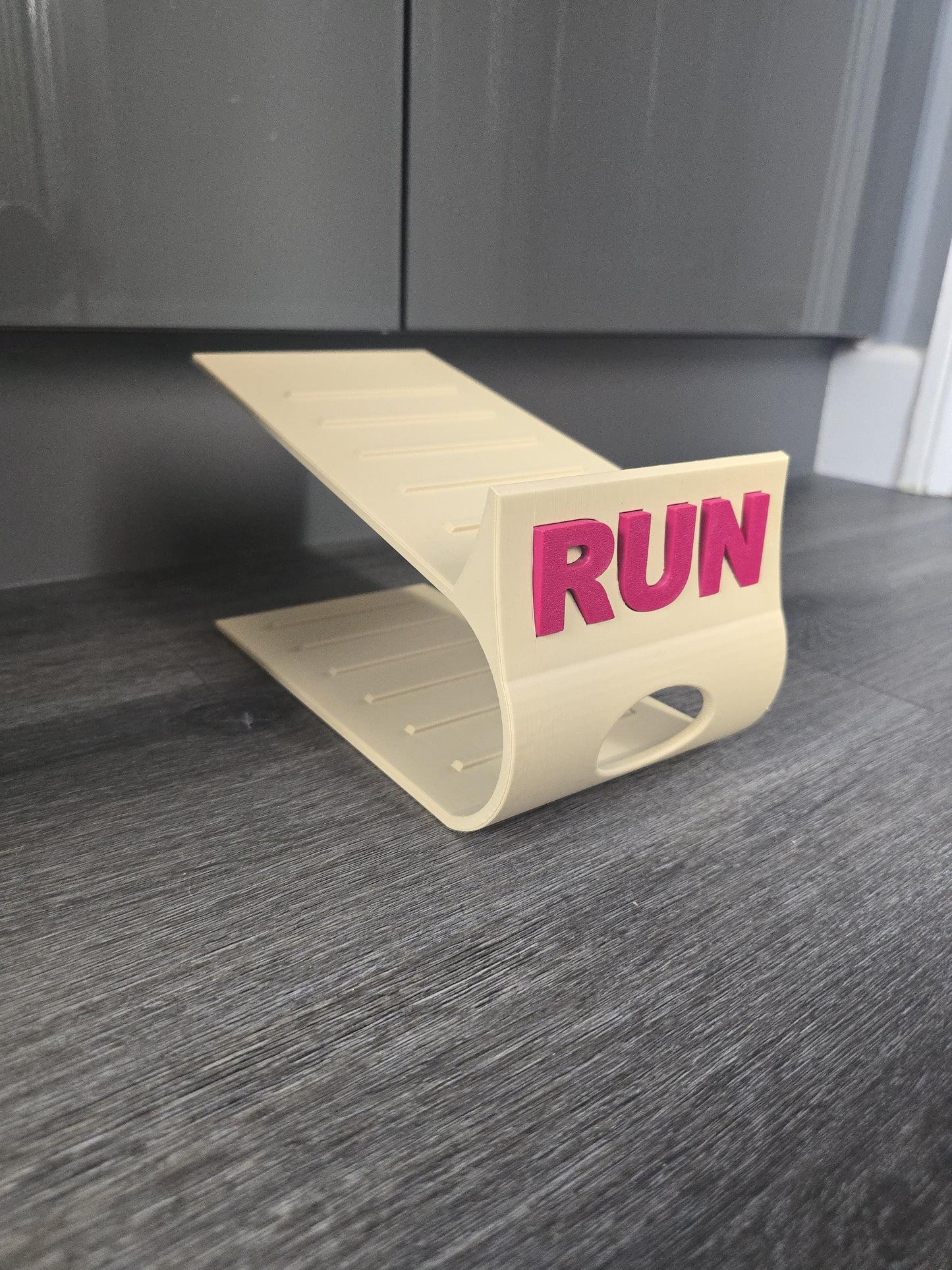 Trainer Organiser / Display stand | Shoe Organiser | Custom Colours and personalisble