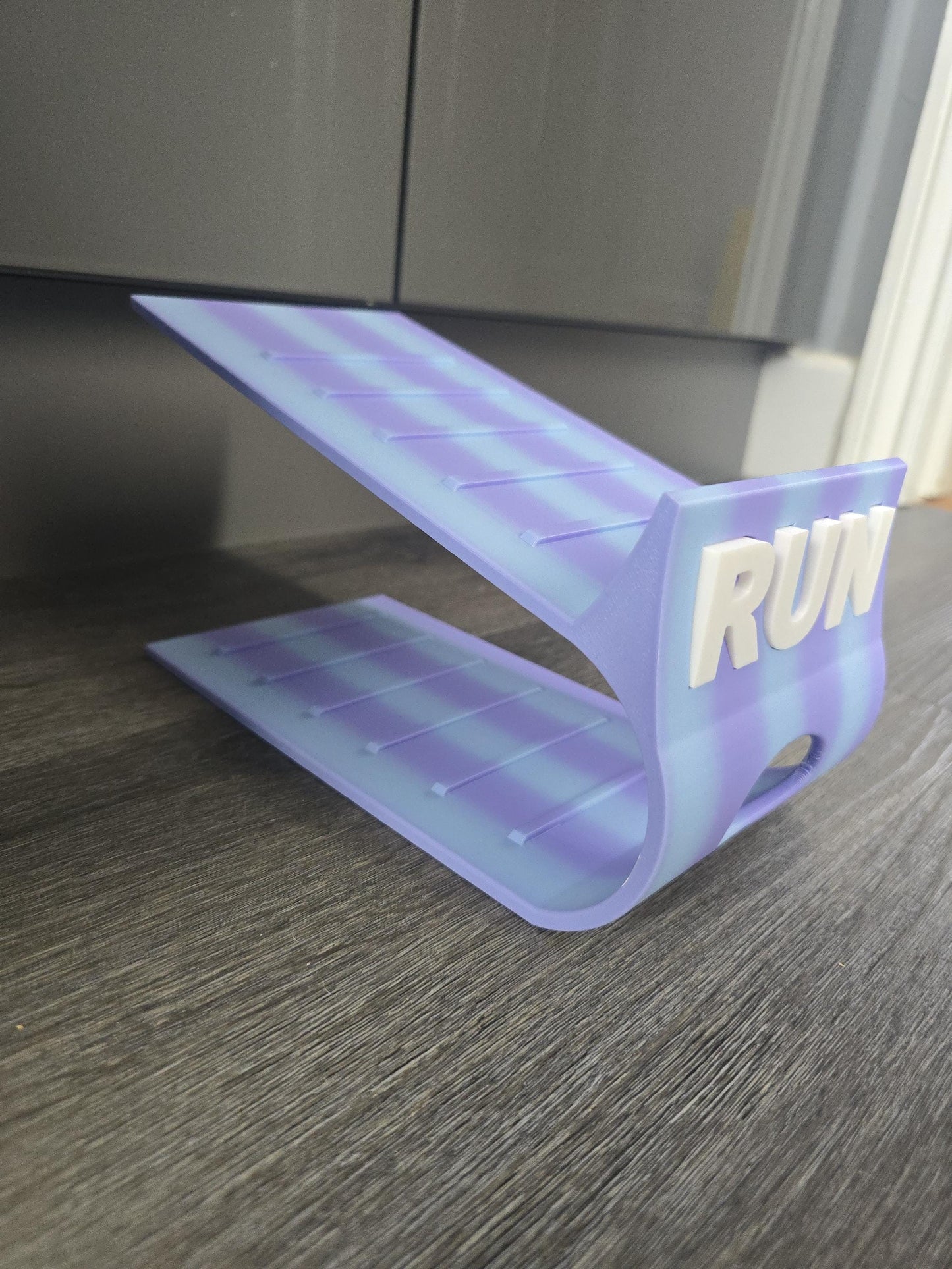 Trainer Organiser / Display stand | Shoe Organiser | Custom Colours and personalisble