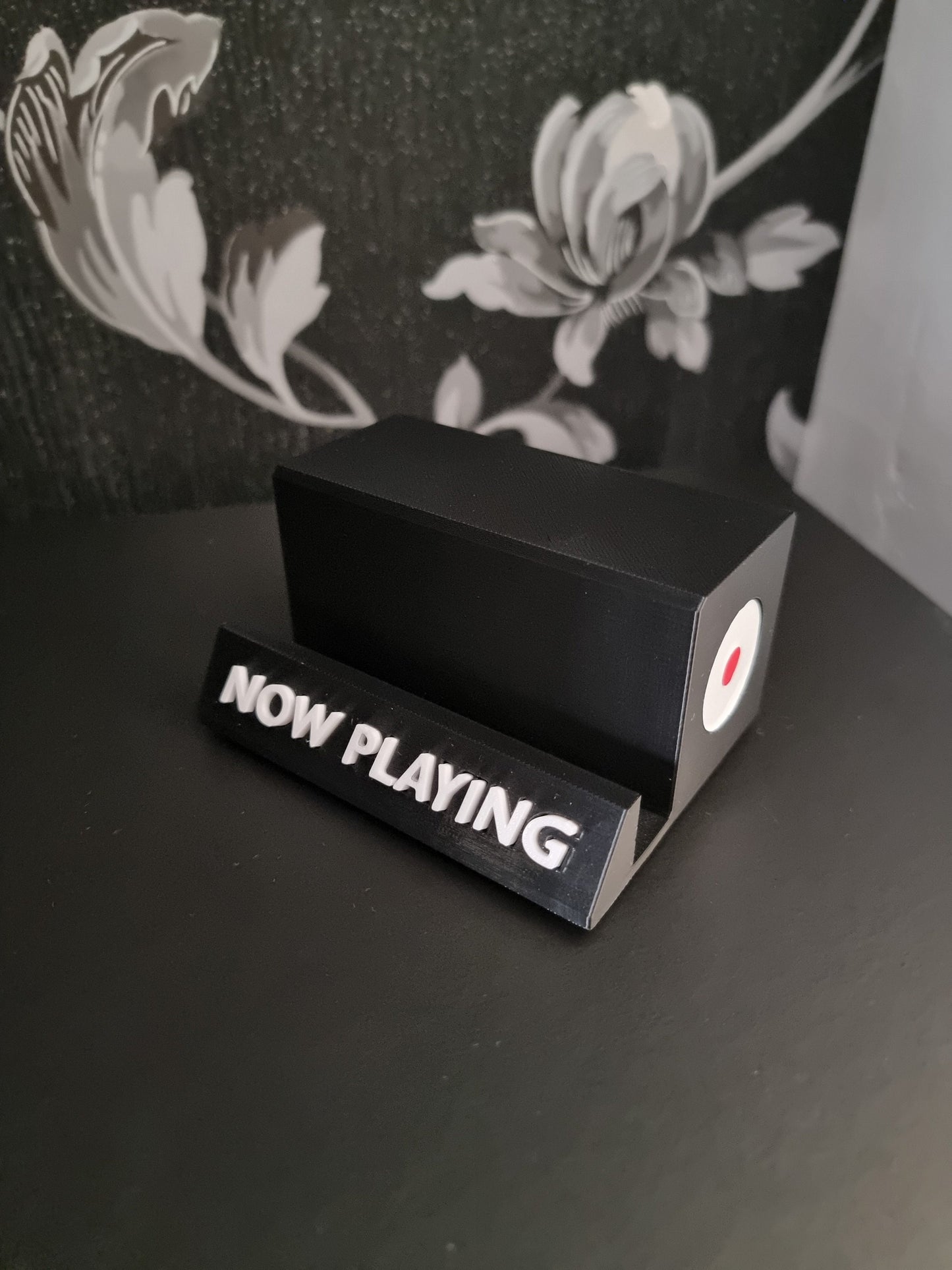 Vinyl record stand / vinyl stand / vinyl display stand