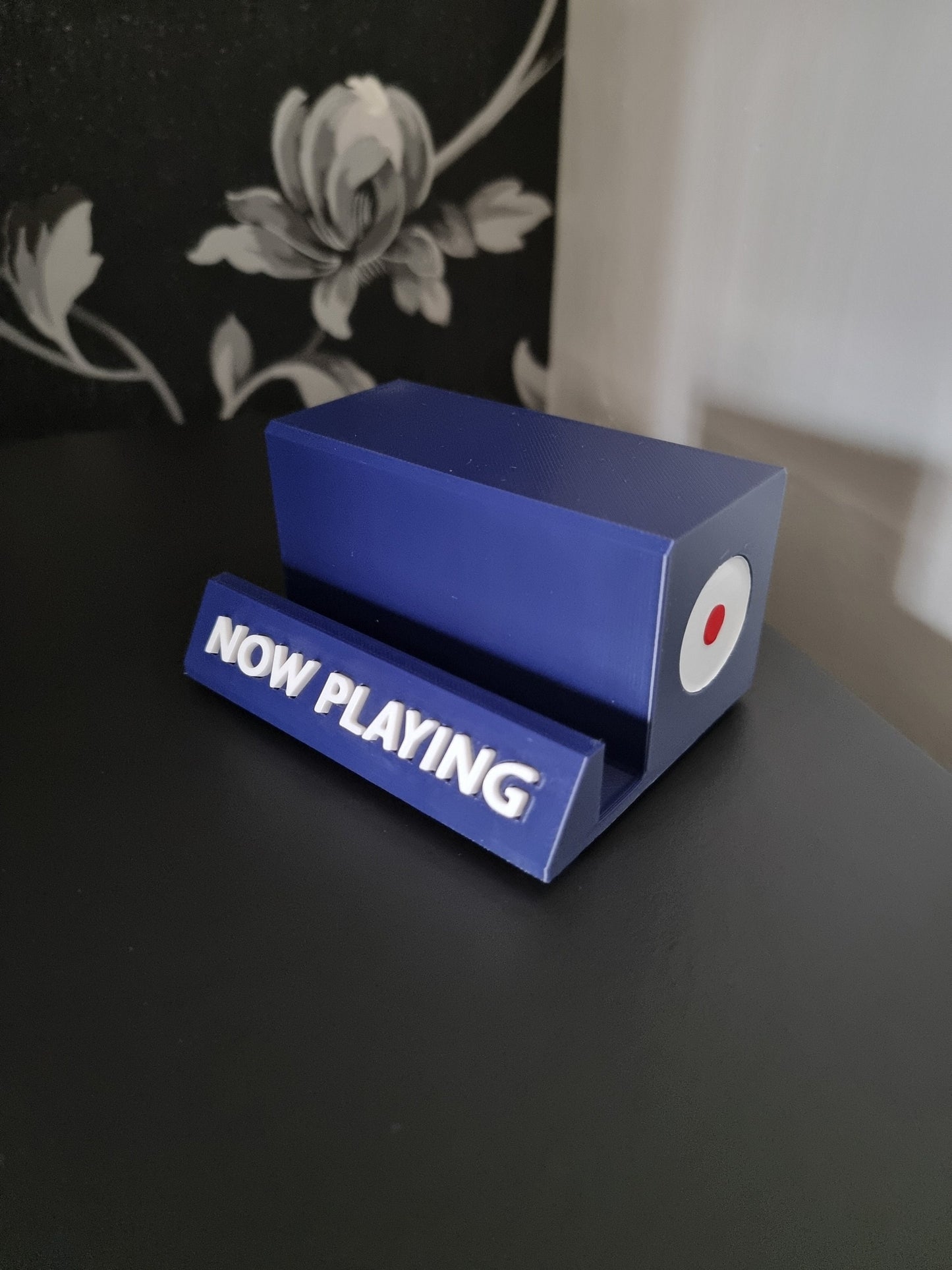 Vinyl record stand / vinyl stand / vinyl display stand